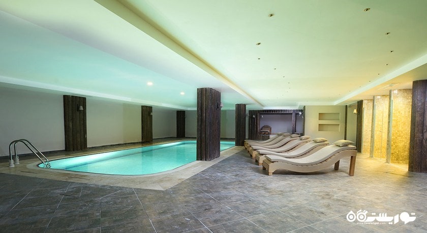 استخر سرپوشیده هتل سوهان 360 ریزورت اَند اسپا